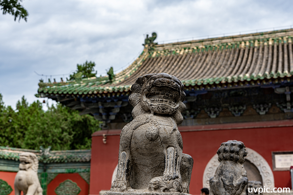 隆兴寺南门入口天王殿